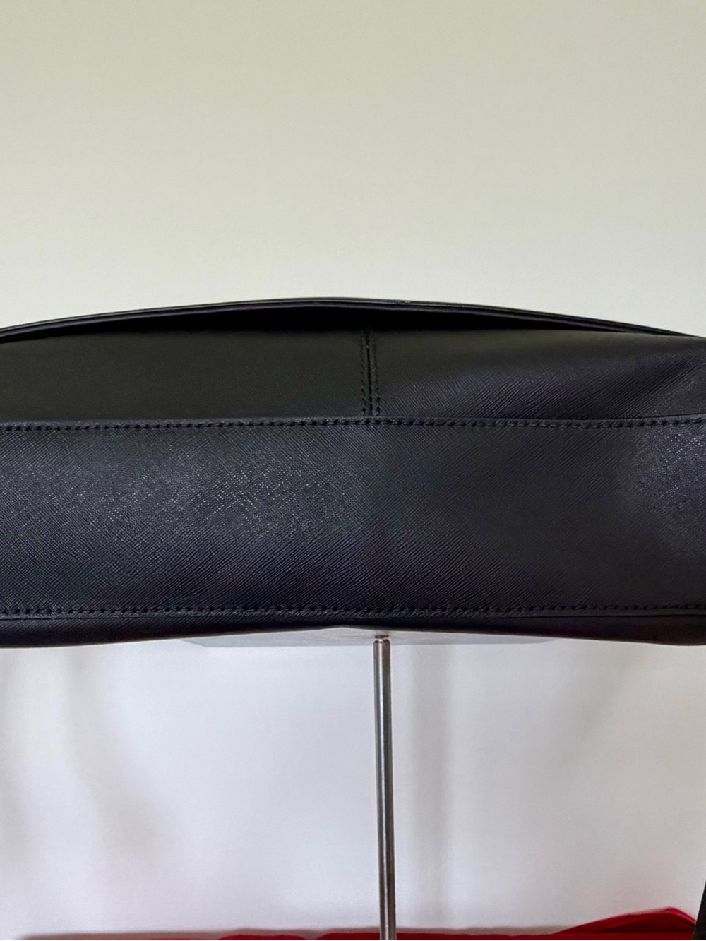 Jack Spade Barrow Black Leather Messenger Laptop Crossbody Bag - Picture 4 of 16